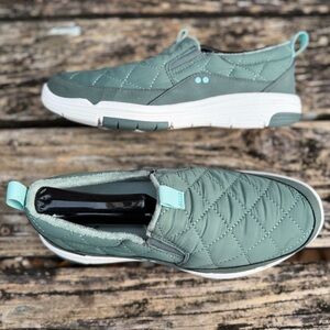 RYKA Ava Water Repellent Academy Forest Green Size 7 Quilted Slip-On Sneakers M9